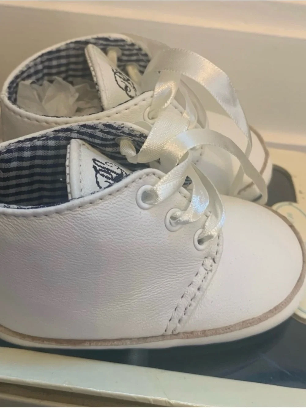 Ralph Lauren White Satin Ribbon Lace Baby Crib Shoes